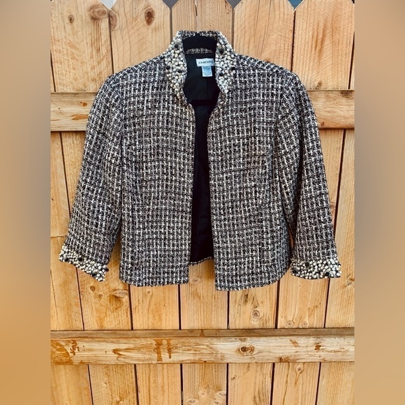 Chico’s CROPPED TWEED BLAZER JACKET Embellished Designer Shoulder Pads Trendy M - Picture 3 of 14